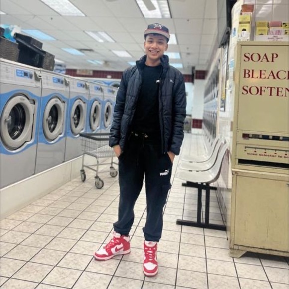 Meet your Posher, Carlos - Picture 1 of 1